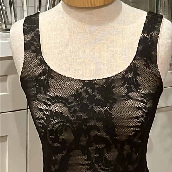 EUC Josie Natori chemise - Picture 2 of 7